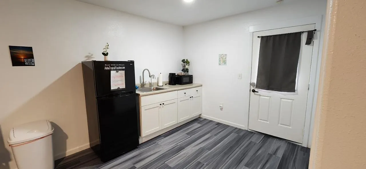 #2 Cozy Vacation Hideaway Self Checkin Studio Apt Keaau